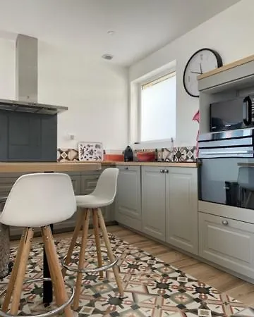 Maison Indépendante Chez Félicie - Confort à Proximité De La Сasa de vacaciones *